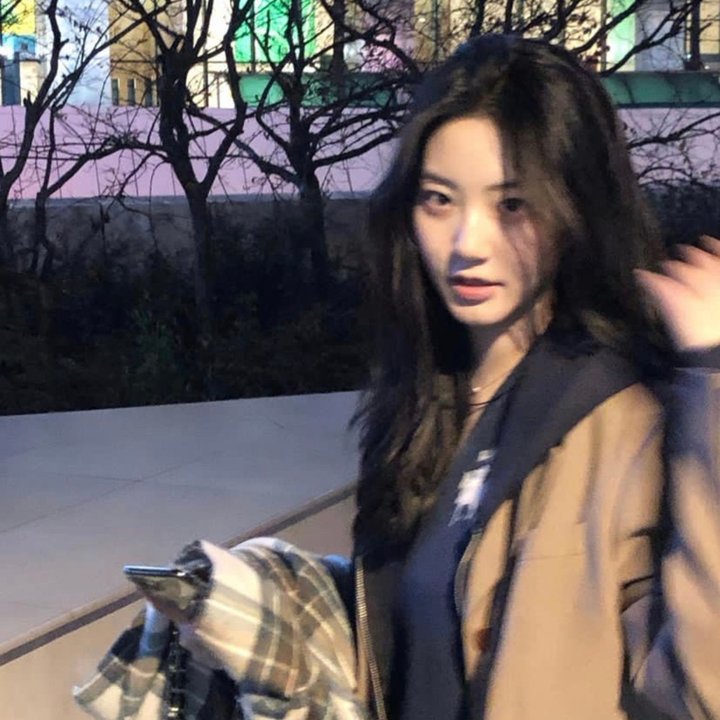 一觉醒来变成妹子